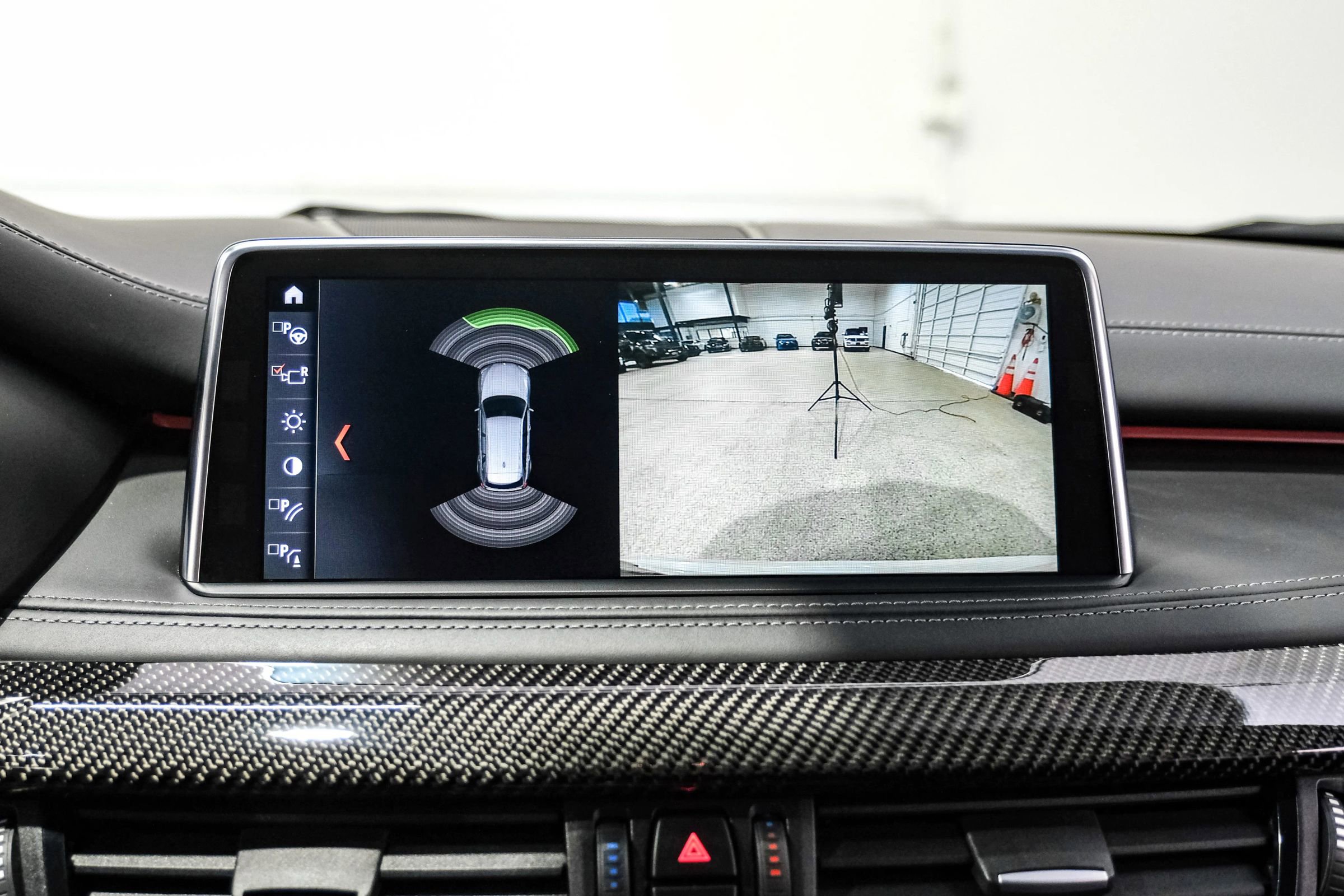 Used 2018 BMW X5 M image 20