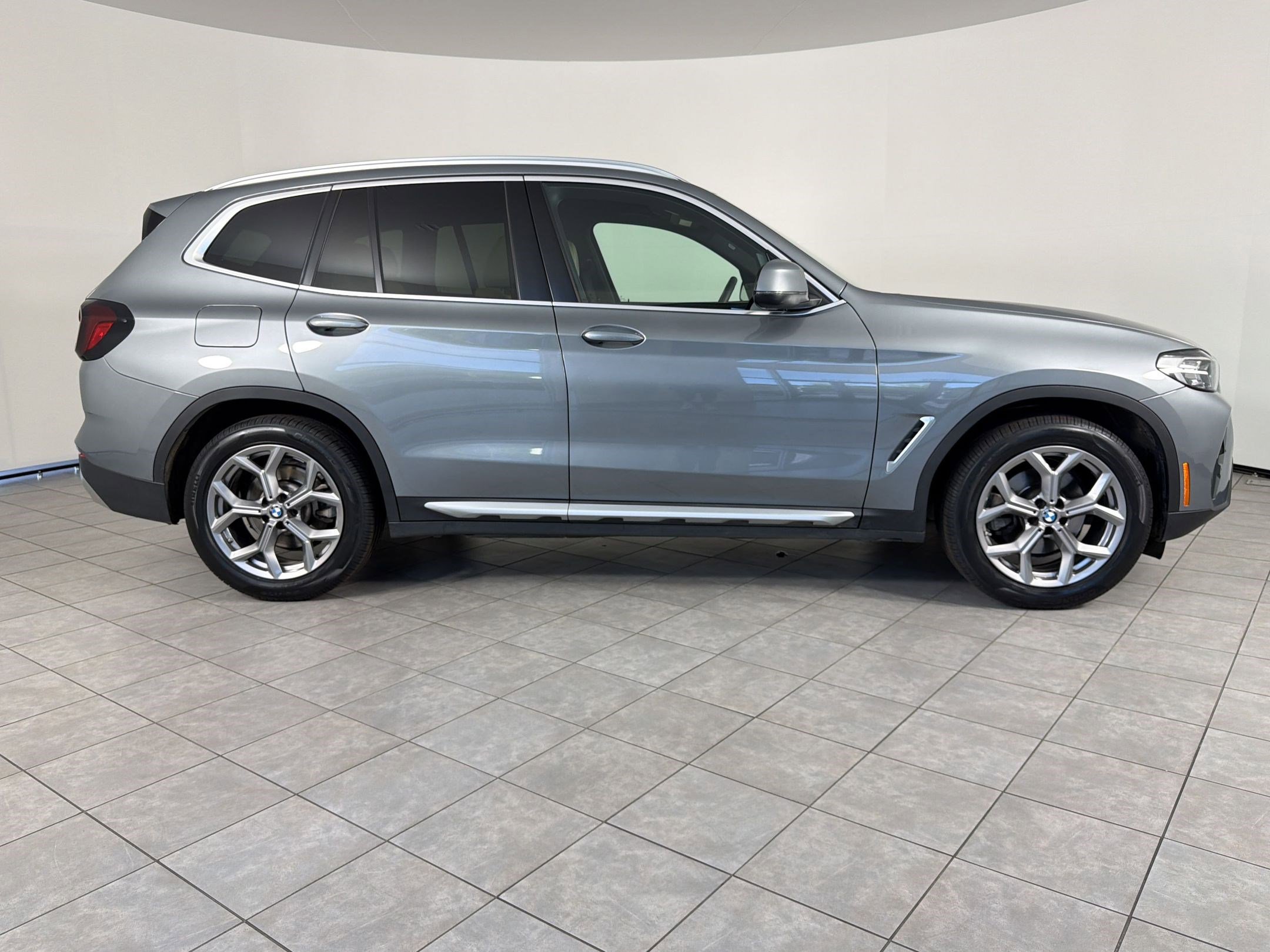Certified 2023 BMW X3 sDrive30i w/ Convenience Package image 8