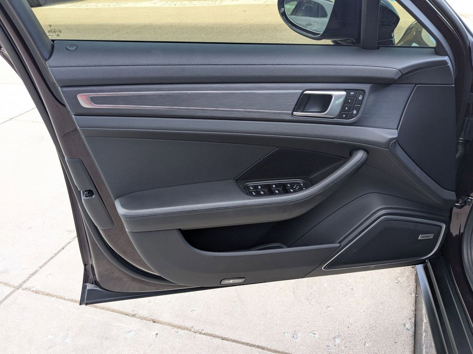 Certified 2022 Porsche Panamera Platinum Edition image 13