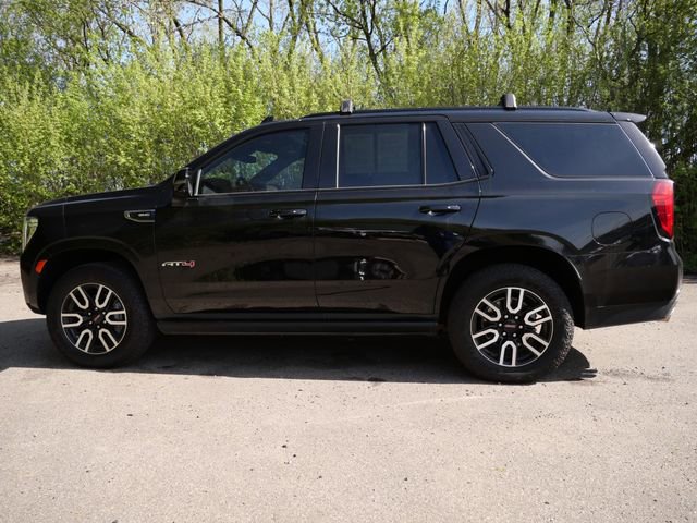 Used 2024 GMC Yukon AT4 w/ AT4 Premium Plus Package AWD/4WD image 4