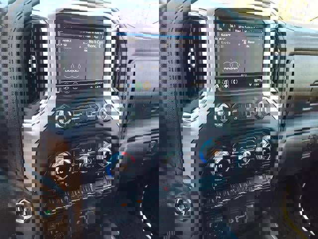 Used 2020 GMC Sierra 1500 Elevation w/ Elevation Value Package image 11