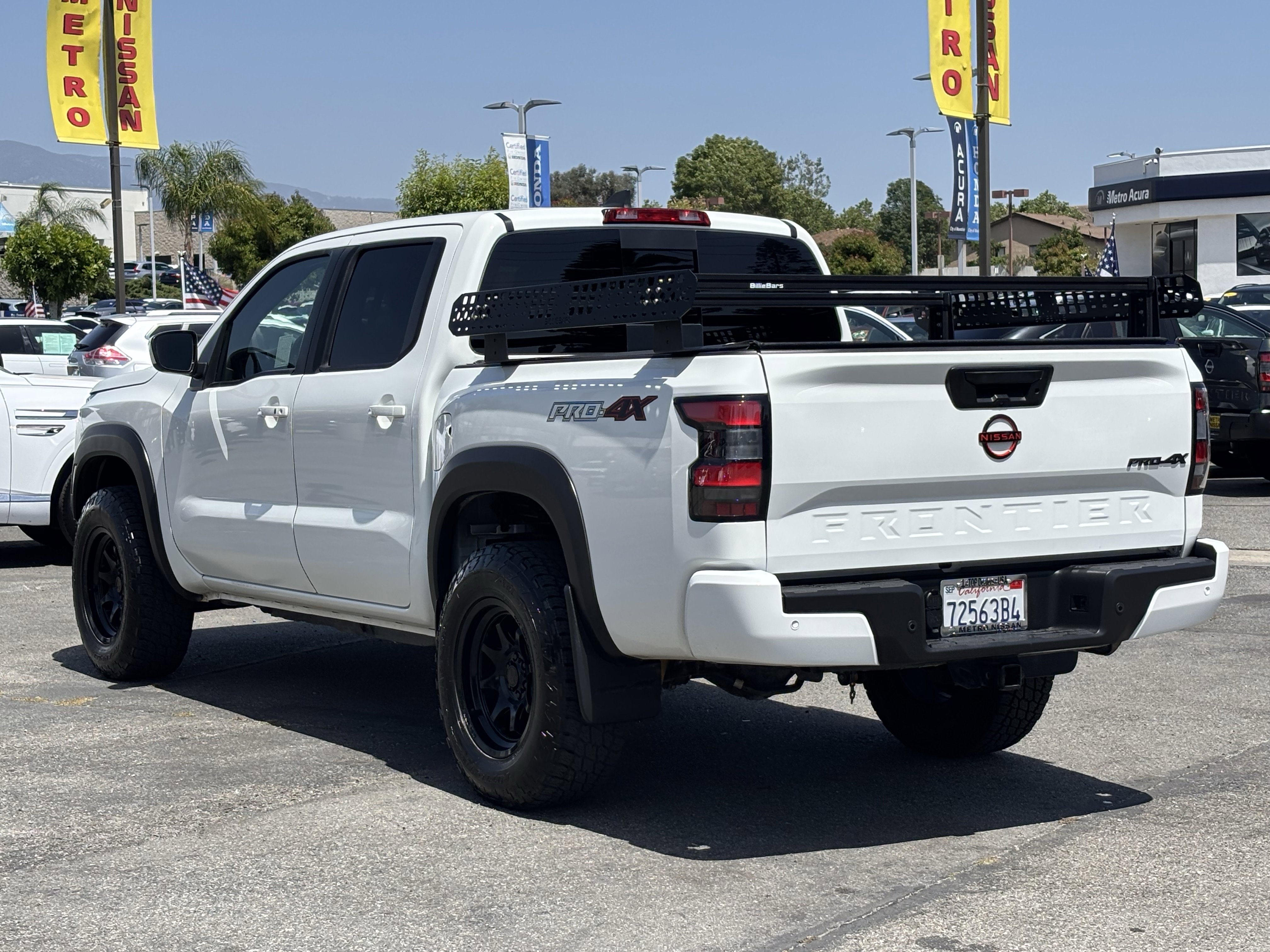 Used 2024 Nissan Frontier PRO-4X w/ Technology Package AWD/4WD image 5