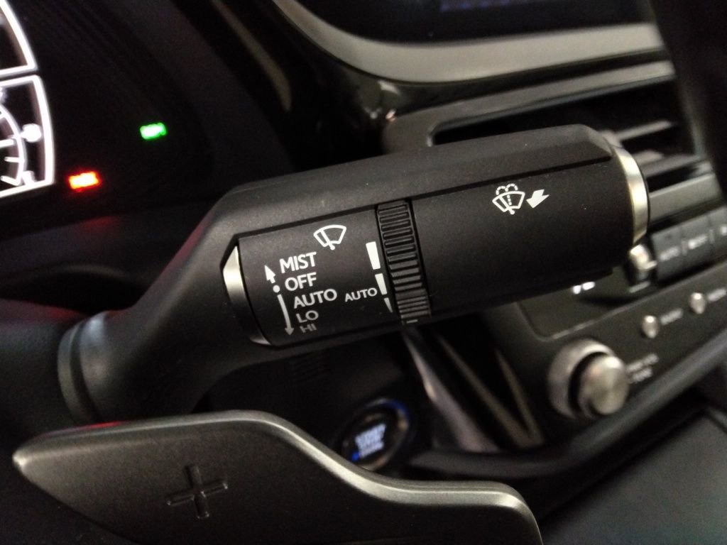 Used 2022 Lexus ES 350 w/ Premium Package image 17