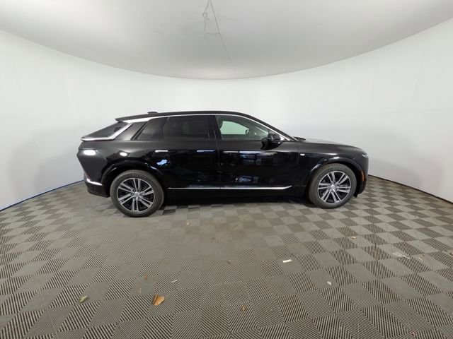 New 2026 Cadillac Lyriq Luxury image 33
