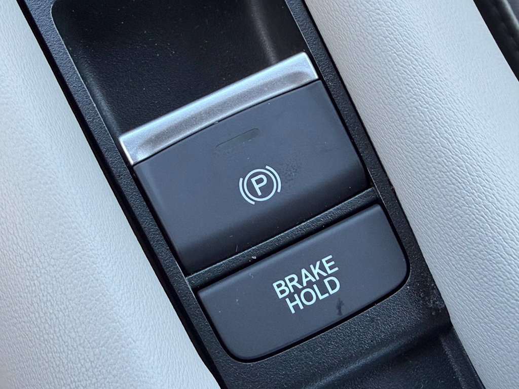 Certified 2025 Honda HR-V EX-L image 12