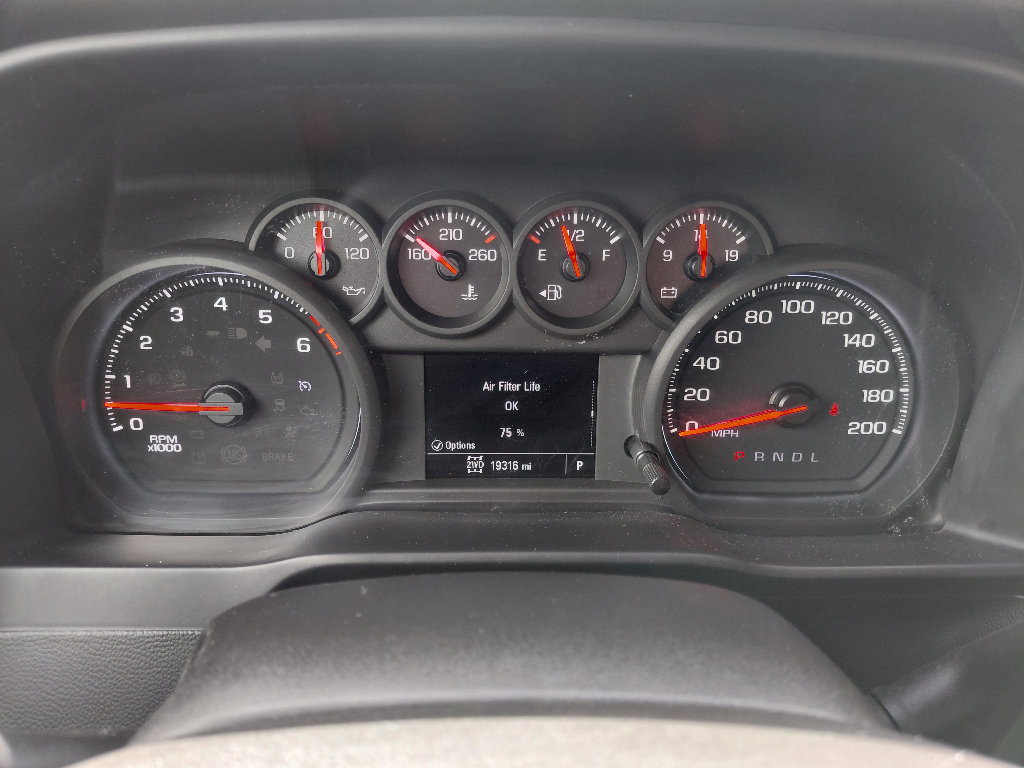 Used 2020 GMC Sierra 1500 4x4 Crew Cab w/ Sierra Value Package image 21