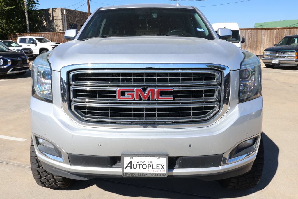 Used 2017 GMC Yukon XL SLT w/ Open Road Package AWD/4WD image 2