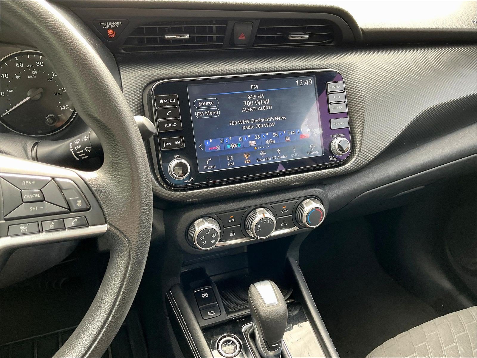 Used 2023 Nissan Kicks SV FWD image 9