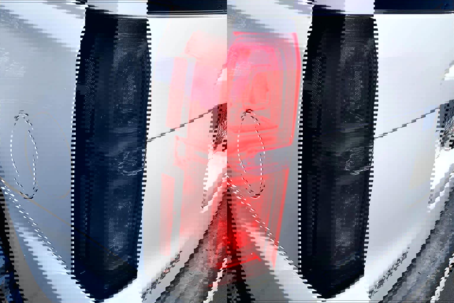 Used 2015 Chevrolet Tahoe LT RWD image 28