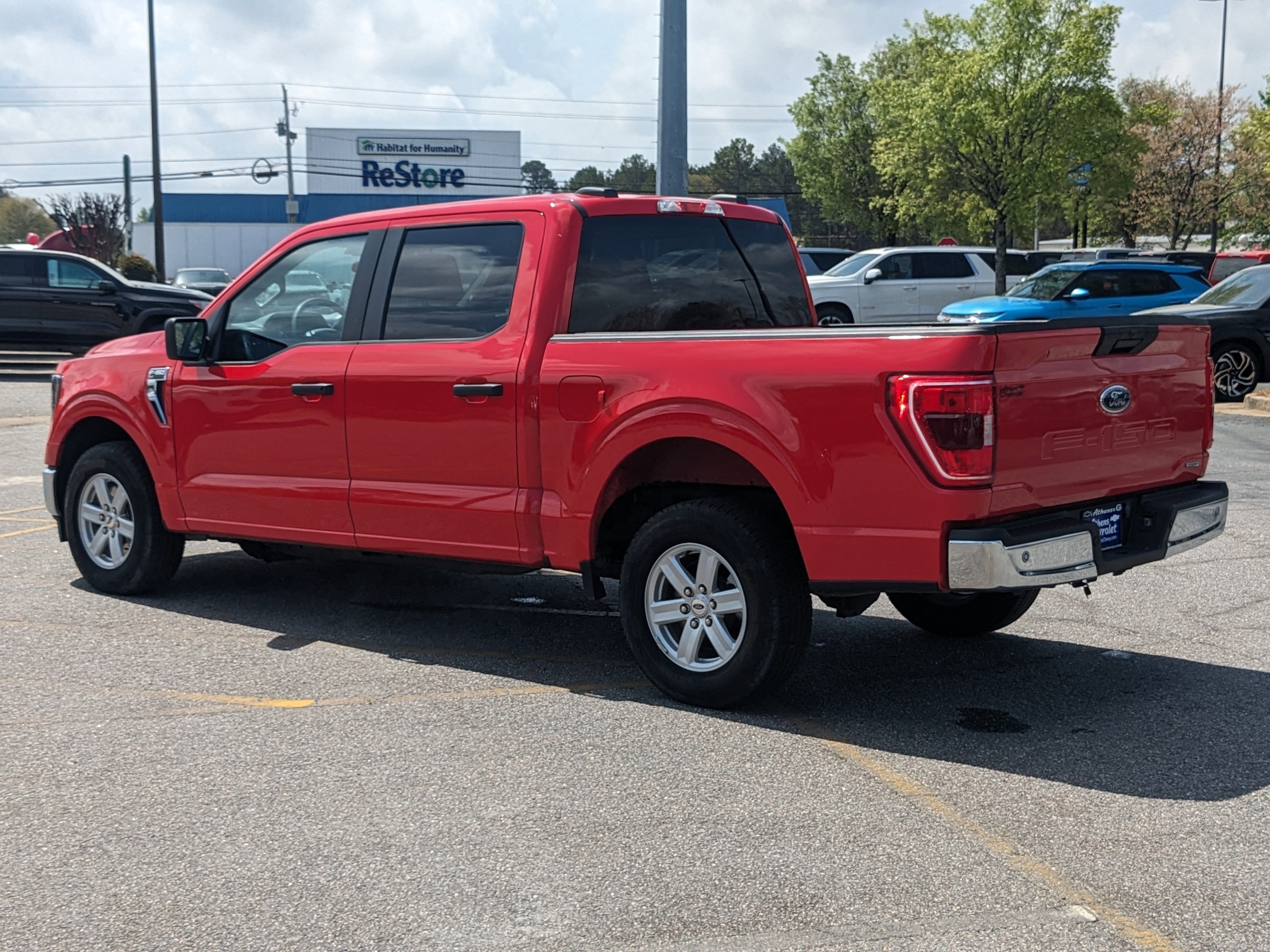 Used 2023 Ford F150 XLT image 6