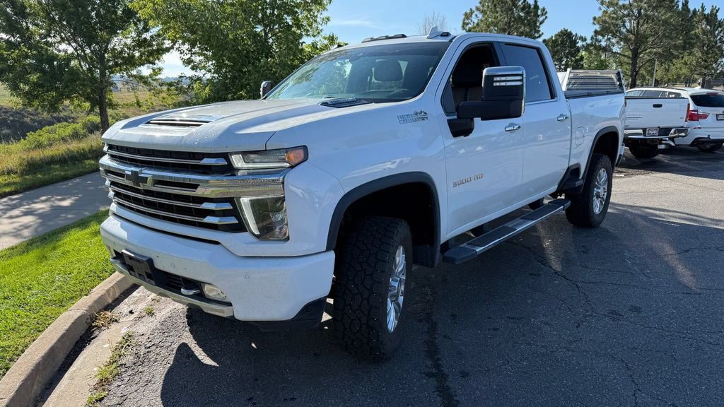 Used 2021 Chevrolet Silverado 3500 High Country w/ Z71 Off-Road Package AWD/4WD image 2