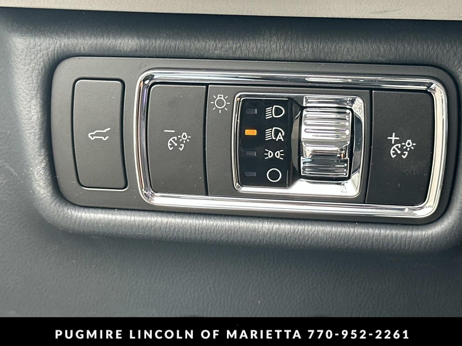 New 2026 Lincoln Aviator 2WD image 32