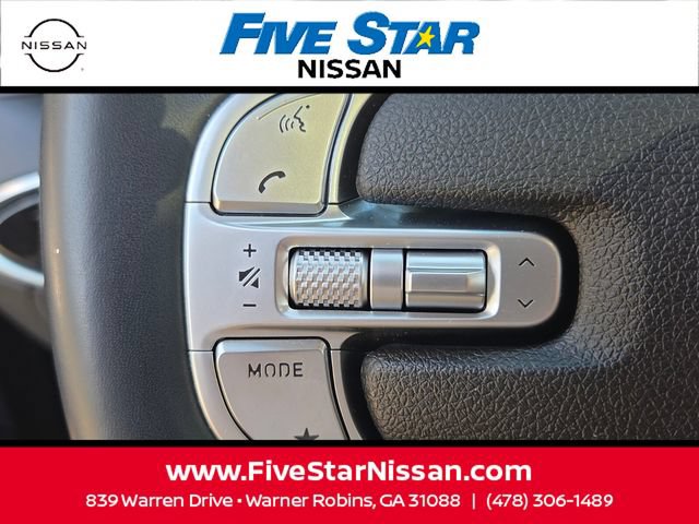 Used 2022 Genesis GV70 2.5T w/ Select Package AWD/4WD image 28