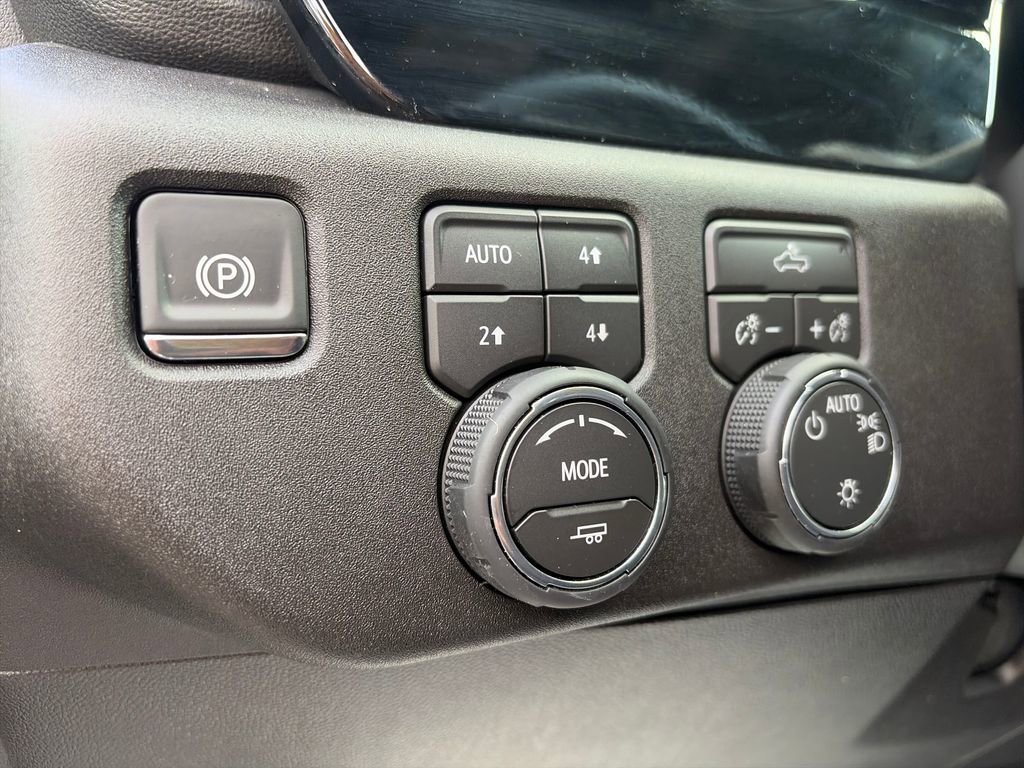 New 2026 Chevrolet Silverado 1500 LT AWD/4WD image 18
