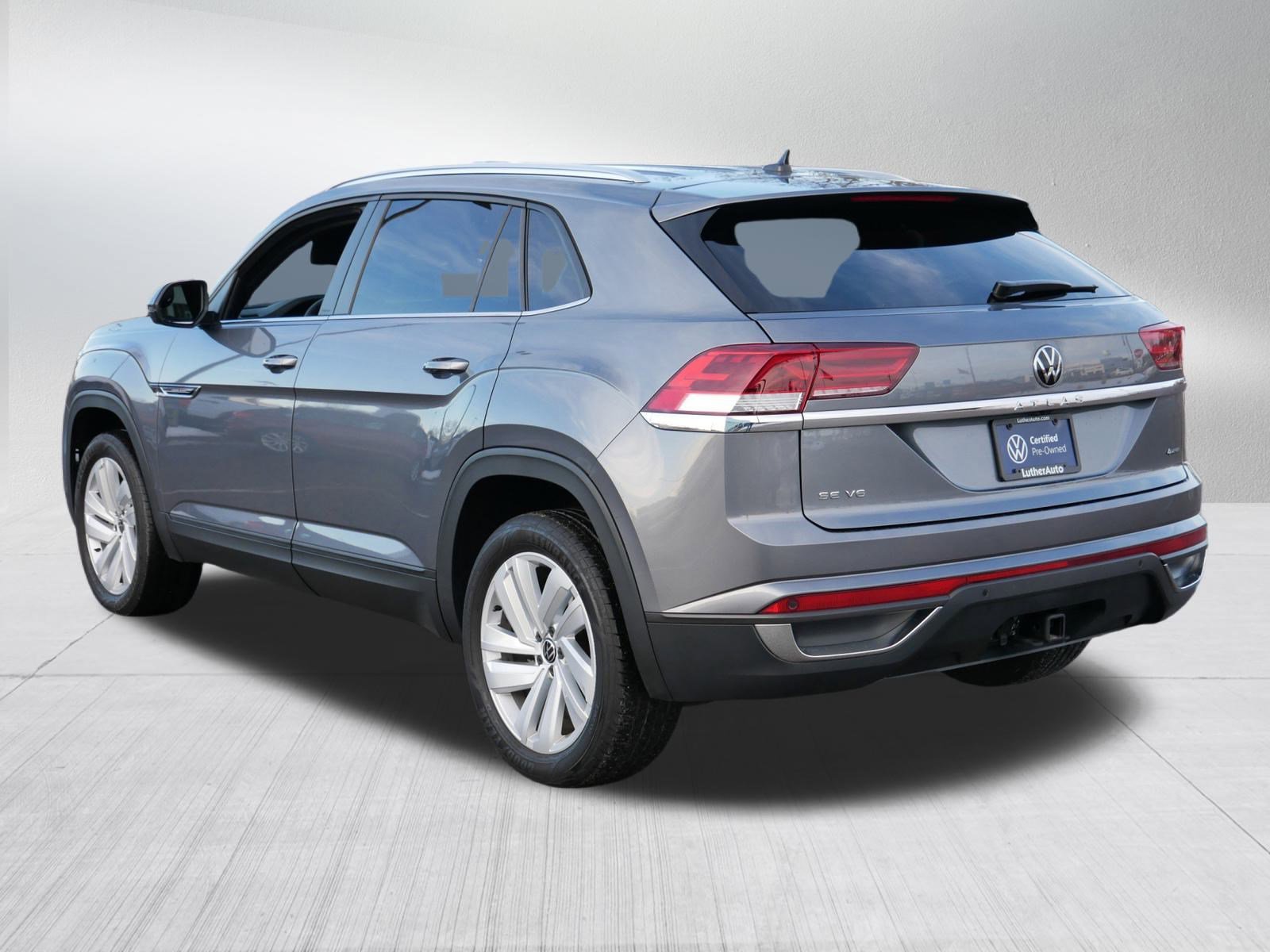 Certified 2023 Volkswagen Atlas Cross Sport SE image 5