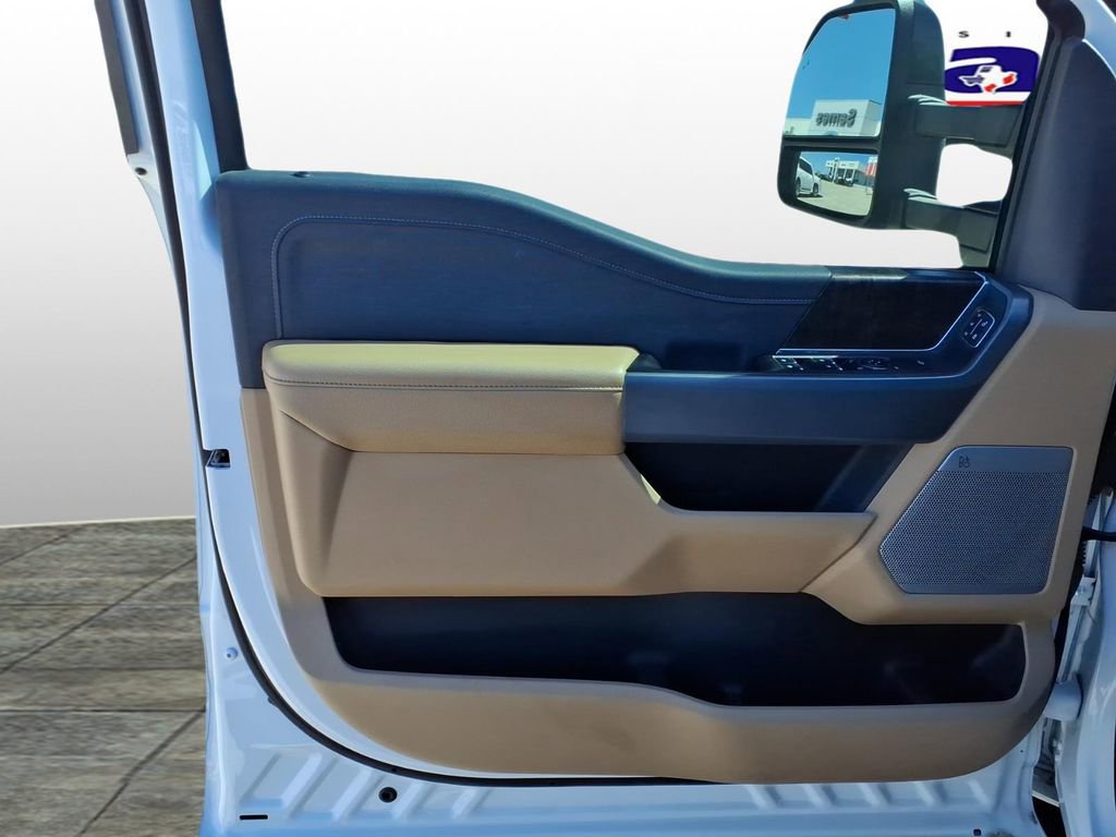 Used 2024 Ford F450 Lariat w/ FX4 Off-Road Package image 10