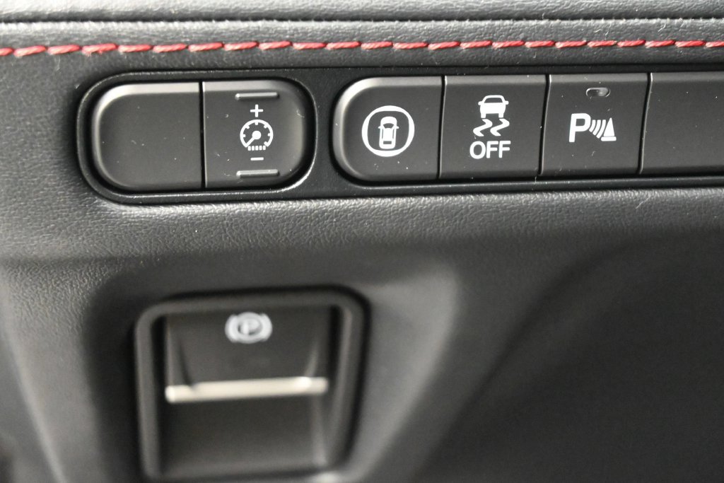 Used 2023 Acura MDX A-Spec AWD/4WD image 7