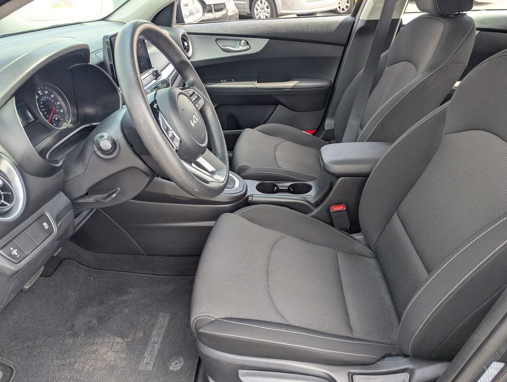 Used 2024 Kia Forte LXS image 25