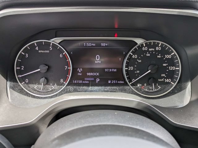Used 2024 Nissan Rogue SV FWD image 28