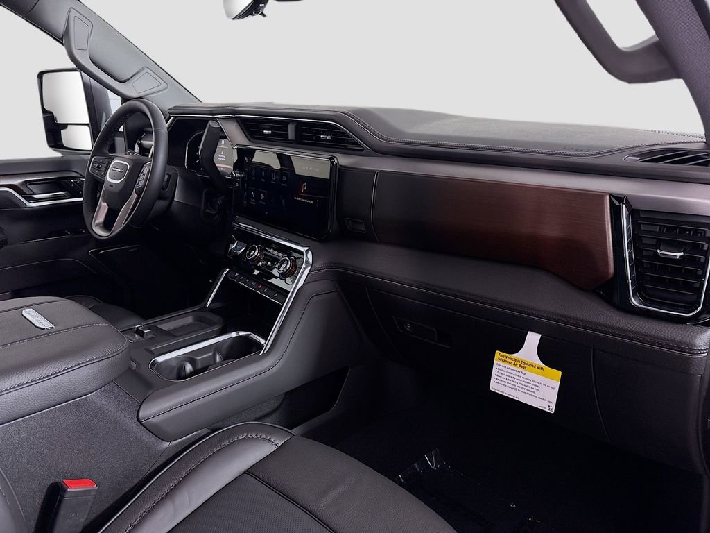 New 2026 GMC Sierra 3500 Denali w/ Denali Reserve Package image 30