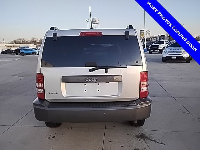 Used 2011 Jeep Liberty Renegade image 5