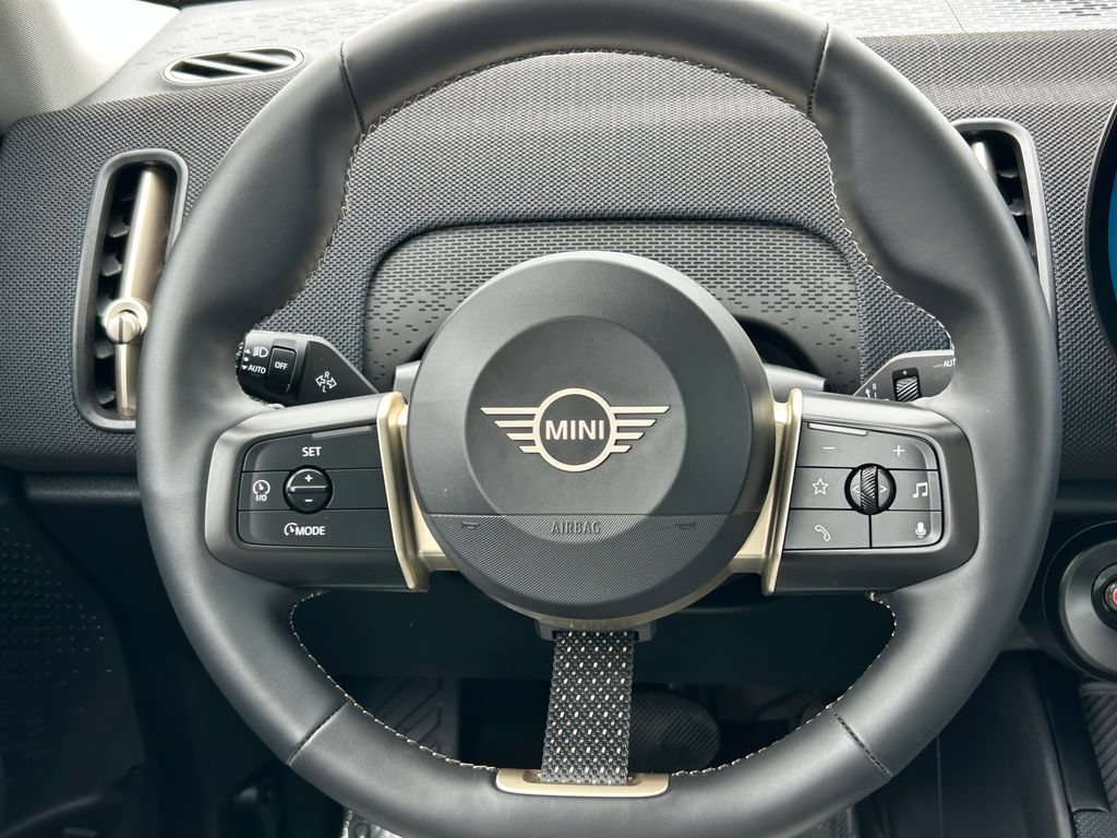 Used 2025 MINI Cooper Countryman SE AWD/4WD image 18