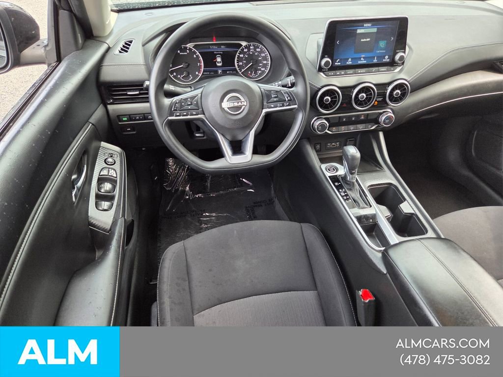 Used 2024 Nissan Sentra SV FWD image 9