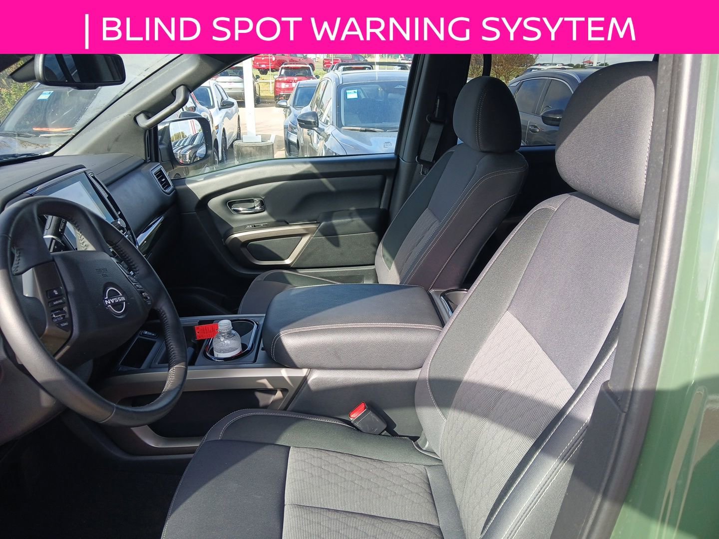 Used 2024 Nissan Titan SV w/ SV Bronze Edition Package image 10