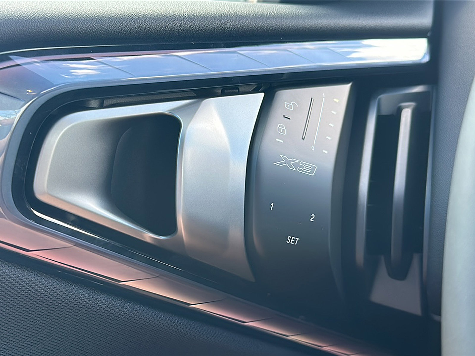 New 2026 BMW X3 xDrive30 w/ Convenience Package image 25