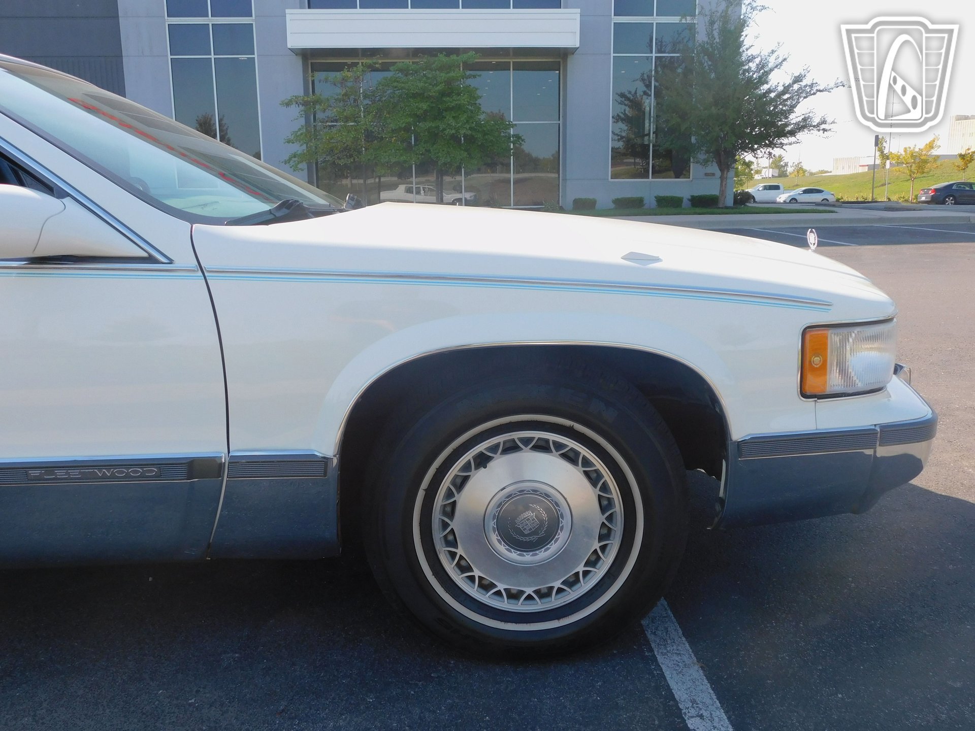 Used 1995 Cadillac Fleetwood Brougham image 34