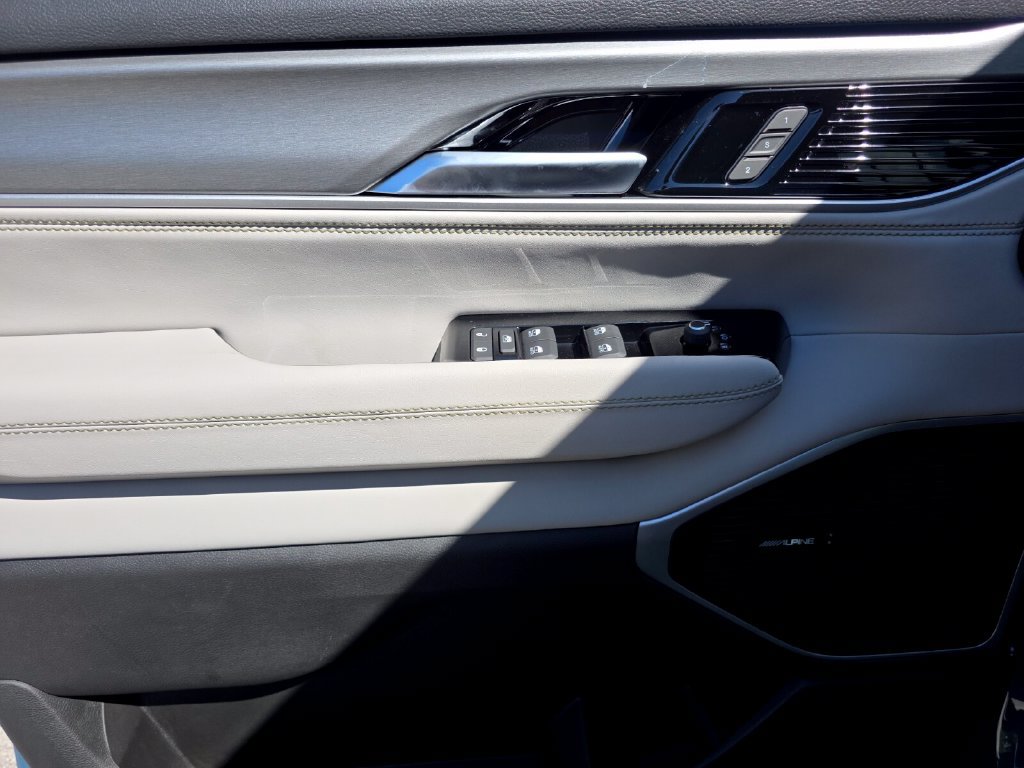 New 2027 Jeep Grand Wagoneer 4WD image 31
