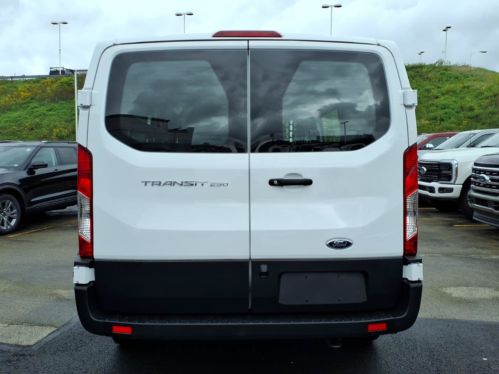 Certified 2025 Ford Transit 250 Low Roof w/ Exterior Upgrade Package RWD image 5