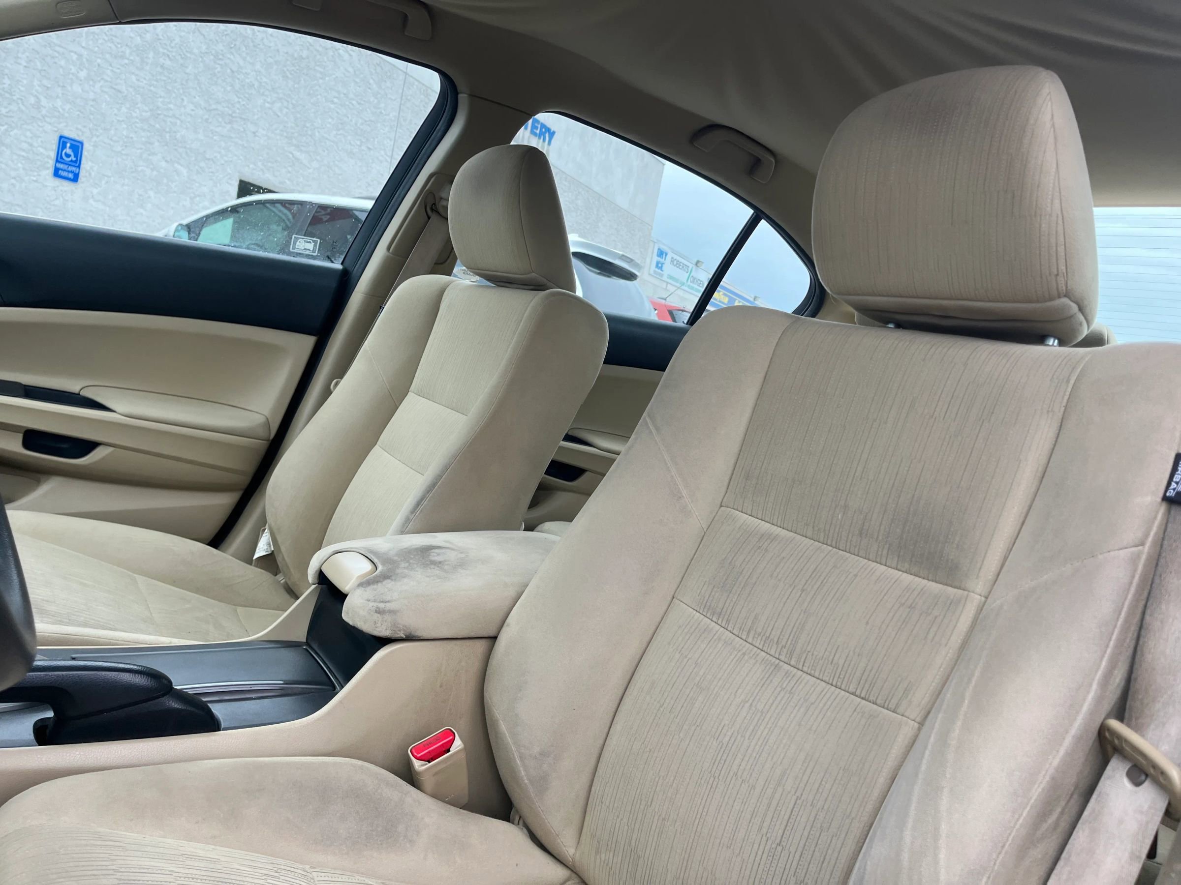 Used 2011 Honda Accord LX image 10