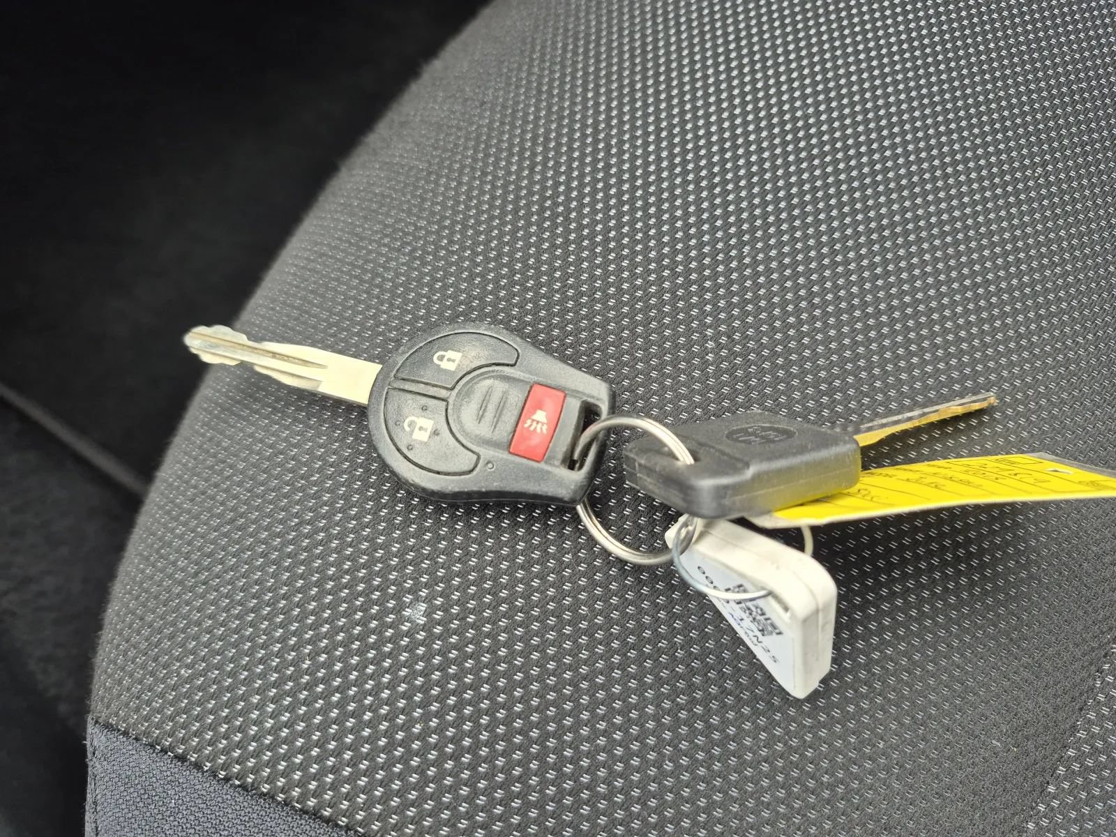Used 2013 Nissan Juke S AWD/4WD image 25
