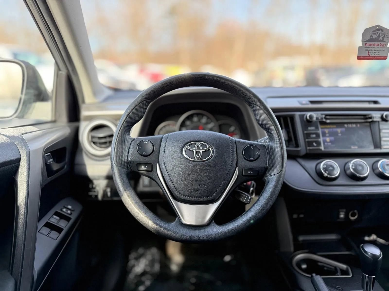 Used 2016 Toyota RAV4 LE image 12