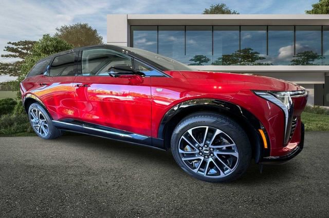 New 2026 Cadillac Optiq Sport 1 w/ LPO, Floor Liner Package image 3