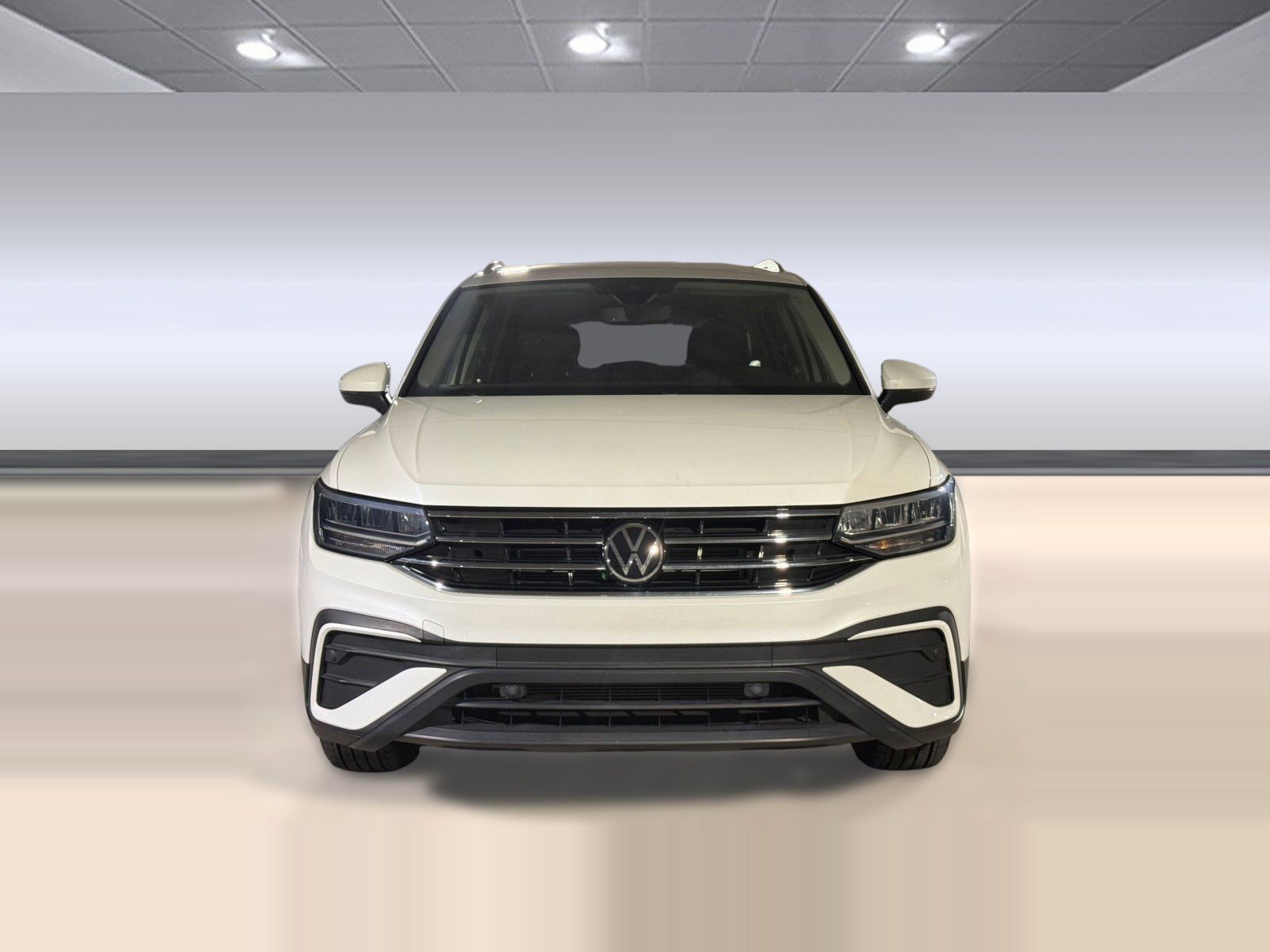 Used 2023 Volkswagen Tiguan SE image 5