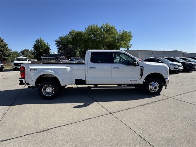 New 2026 Ford F350 Lariat AWD/4WD image 2