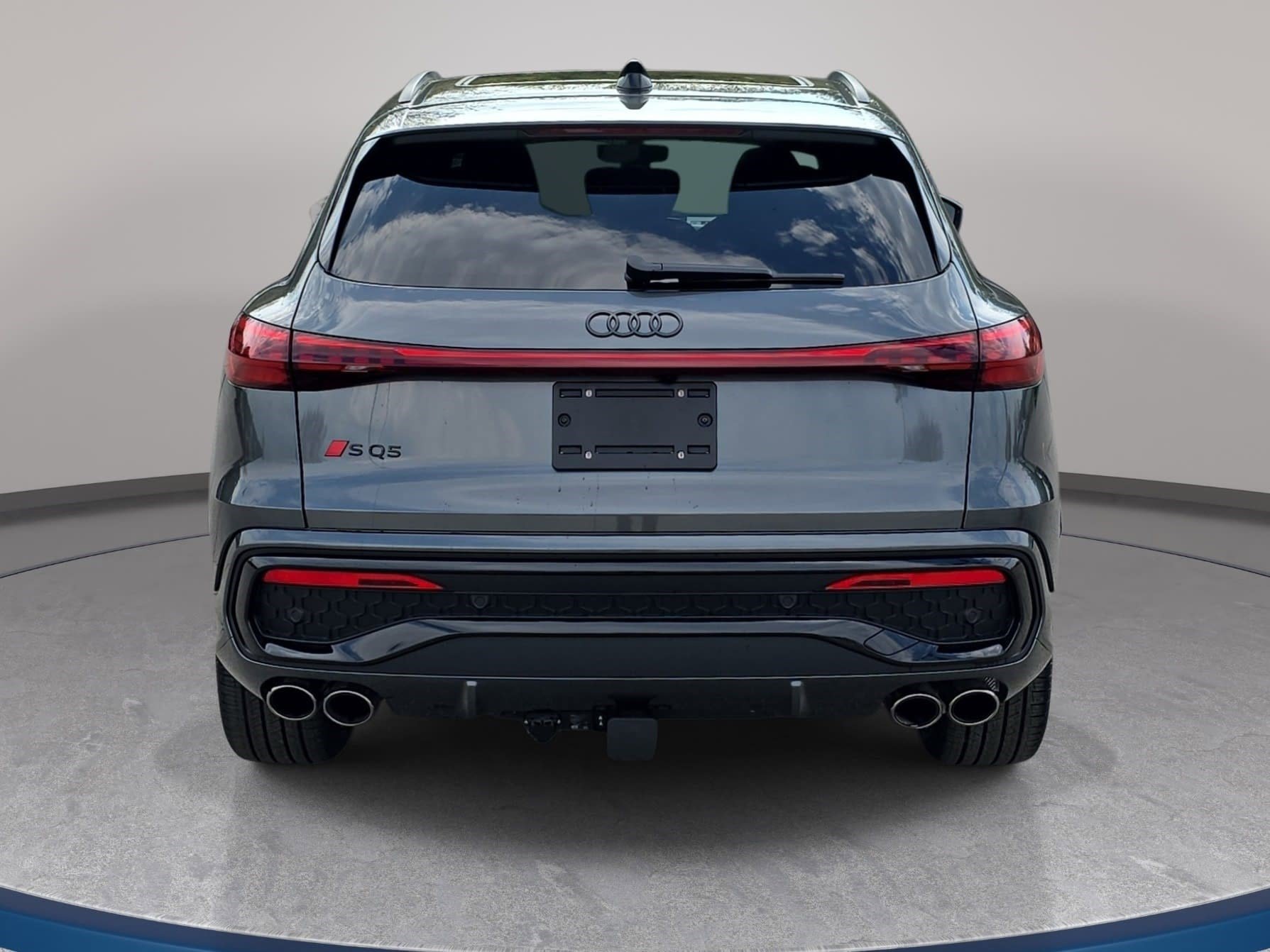 New 2026 Audi SQ5 Premium Plus image 8