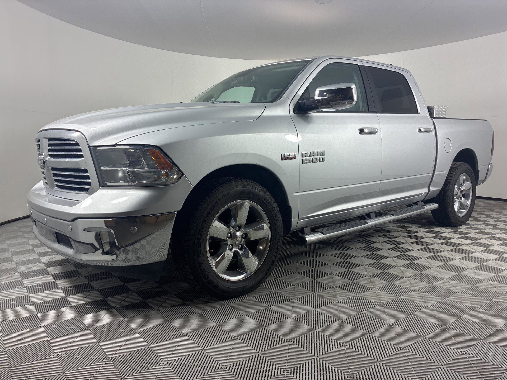 Used 2016 RAM 1500 Big Horn image 1