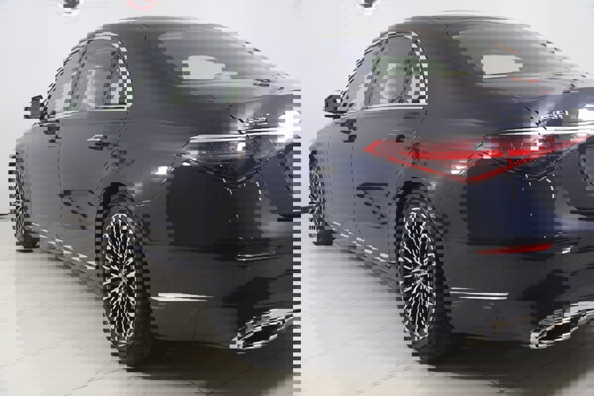 Used 2021 Mercedes-Benz S 580 4MATIC Sedan image 31