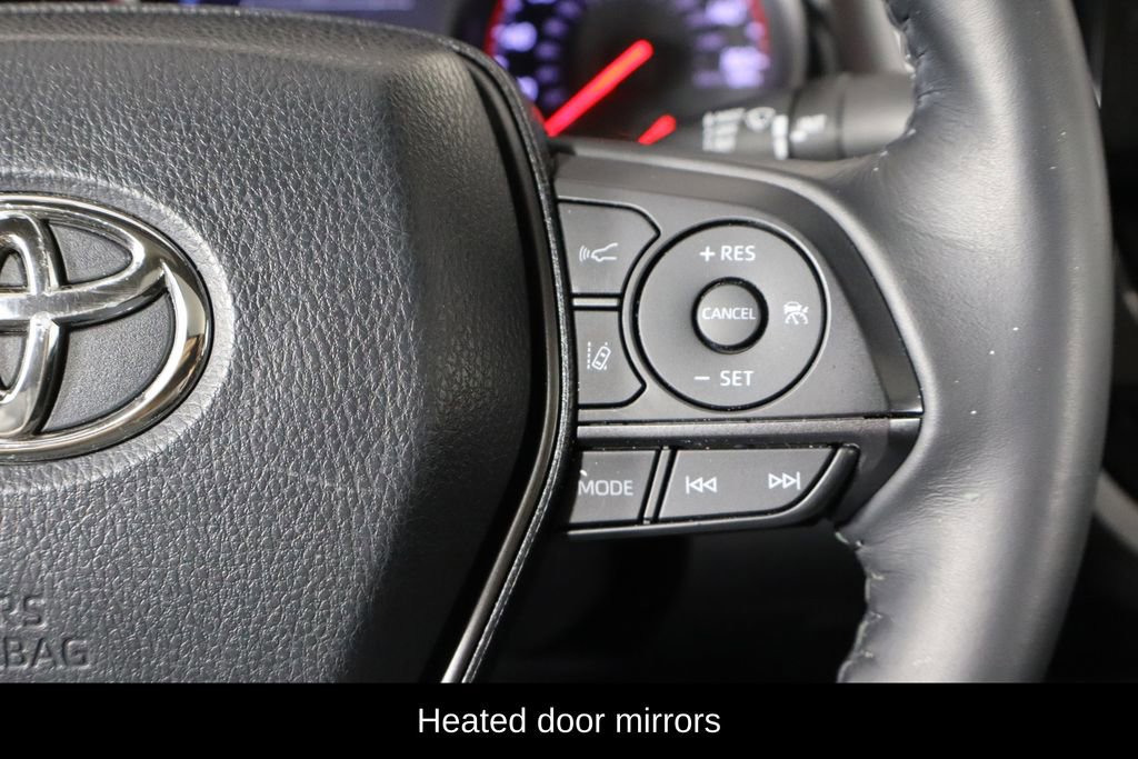 Used 2021 Toyota Camry XSE FWD image 10