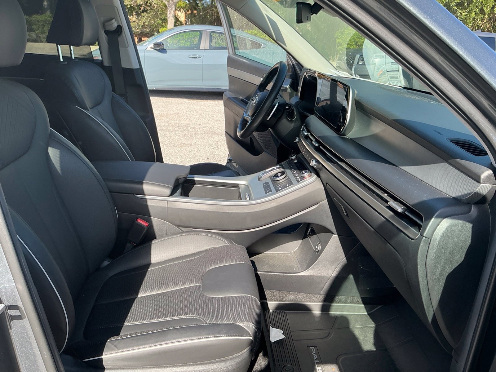 Used 2024 Hyundai Palisade XRT FWD image 17