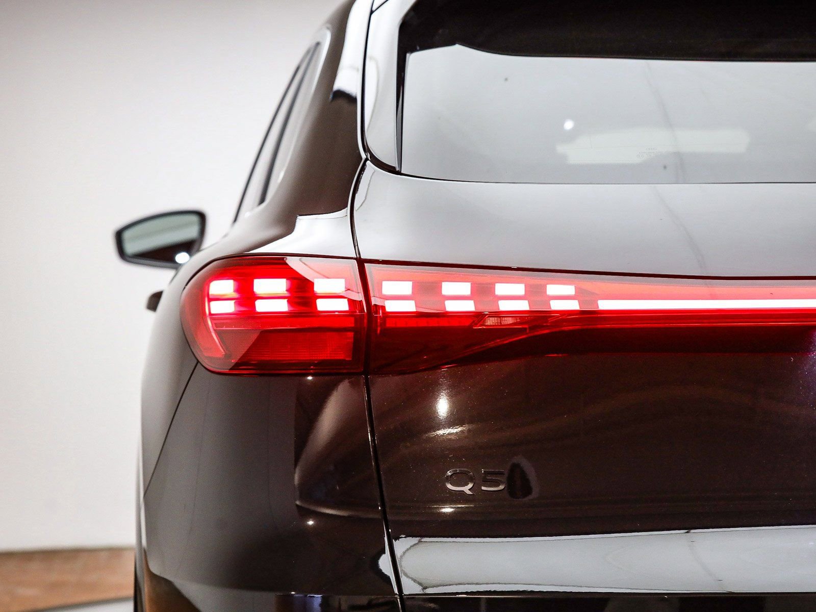 Certified 2025 Audi Q5 Premium Plus w/ Premium Plus image 10