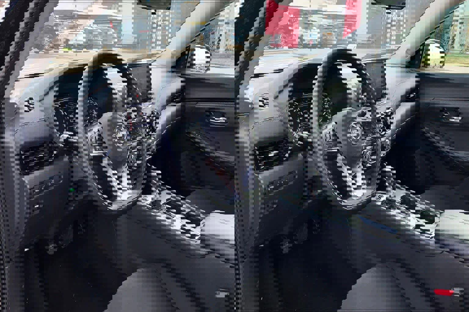 Used 2024 Nissan Sentra SV image 15