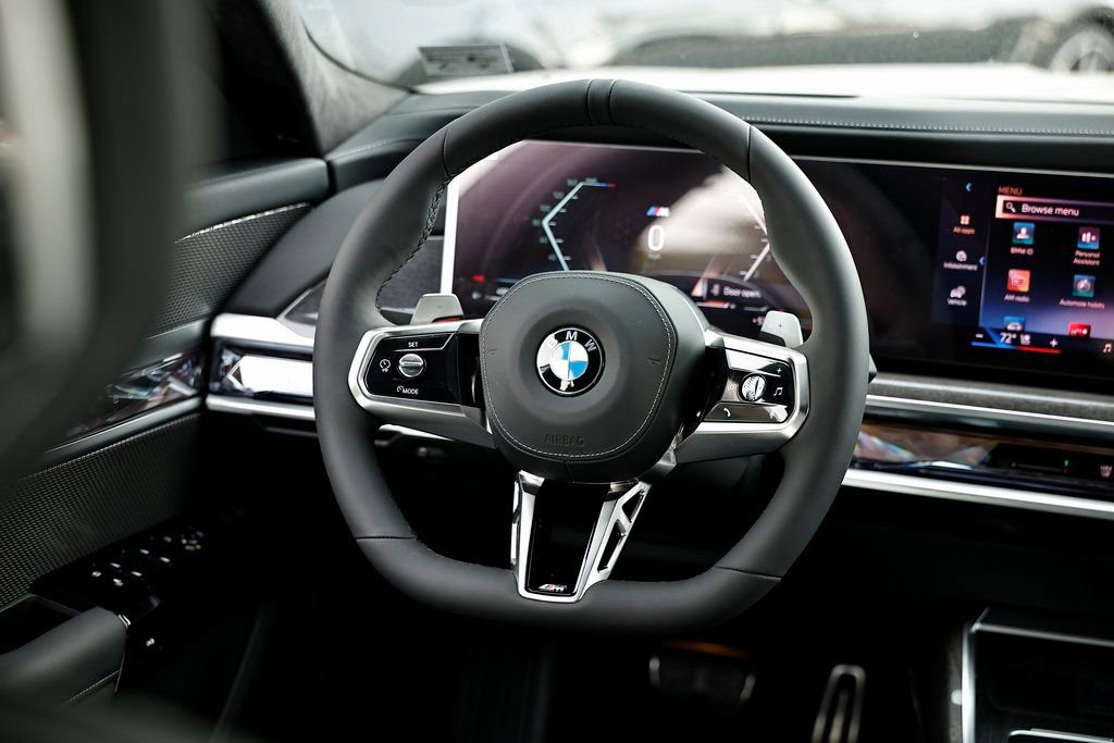 New 2026 BMW 740i w/ Premium Package image 27