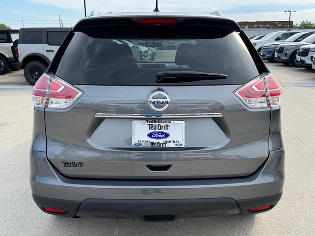 Used 2016 Nissan Rogue SV AWD/4WD image 9