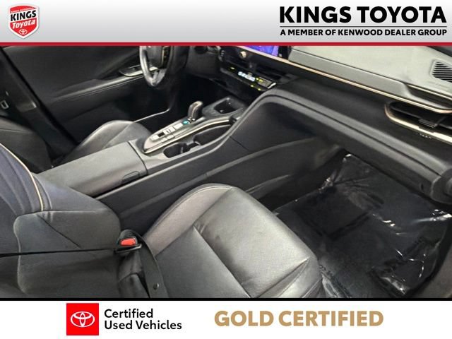 Used 2023 Toyota Crown AWD/4WD image 12