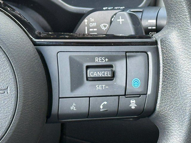 Certified 2023 Nissan Rogue SV AWD/4WD image 34