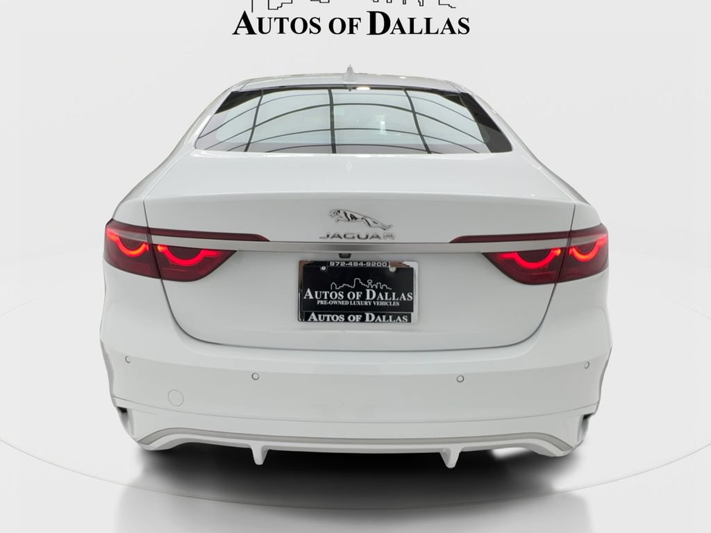 Used 2024 Jaguar XF R-Dynamic SE RWD image 9
